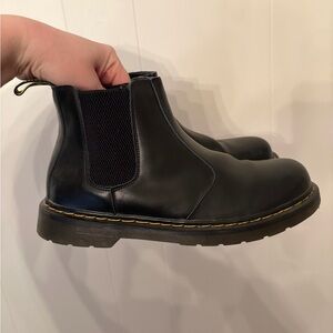 “Dr. Martens” Black Leather Boots